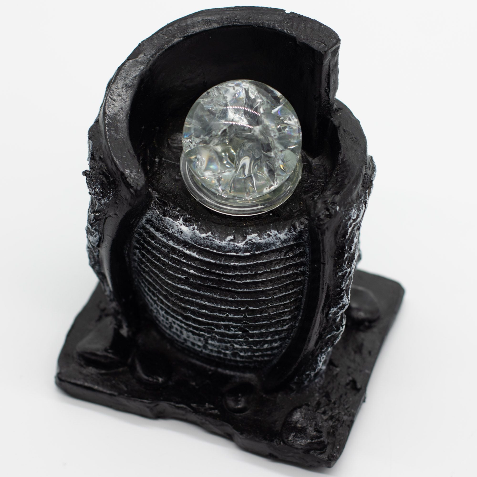 Fuente decorativa de agua de mesa -15x13x20 cm - Recipiente de agua y bola de cristal